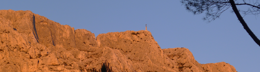 Coucher de soleil sur la Sainte-Victoire