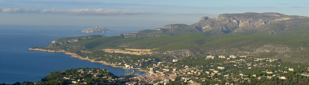 Cassis - Vue de la Baie de Cassis depuis la Couronne de Charlemagne