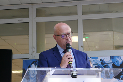 Remise des Prix académiques - Olympiades de Géosciences - M%. Le Recteur d'académie B. Beignier