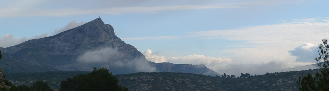 Sainjte-VIctoire depuis le Plateau de Bibémus