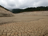 Barrage de Bimont asseché