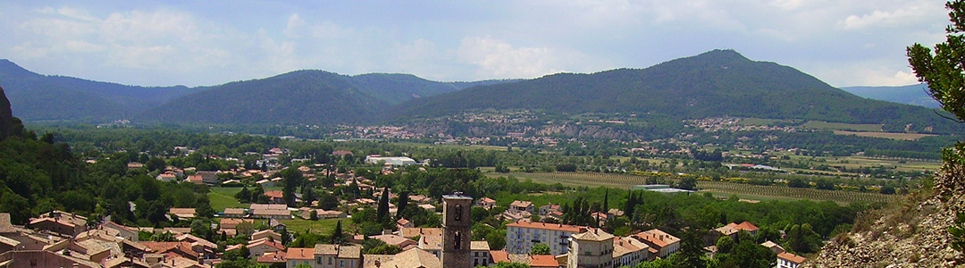 Panorama depuis les Pénitents des Mées