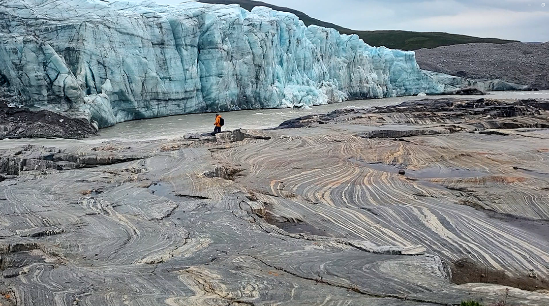 Affleurement dans les environs de Kangerlussuaq (côte centre-ouest du Groenland) de migmatites